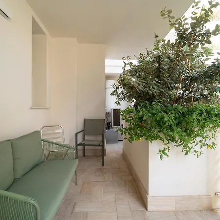 Residenza Leone - Centro Apartament *